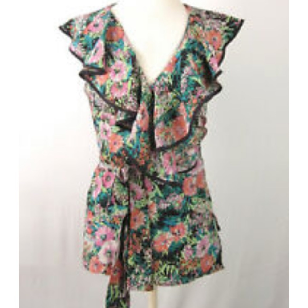 100% silk Yumi Kim ruffled floral wrap top